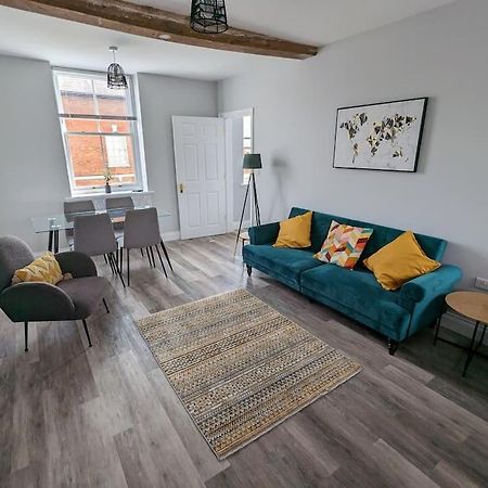 31 High Street - Modern & Stylish 2-Bed Apartment - Inc Parking Husbands Bosworth Exterior foto